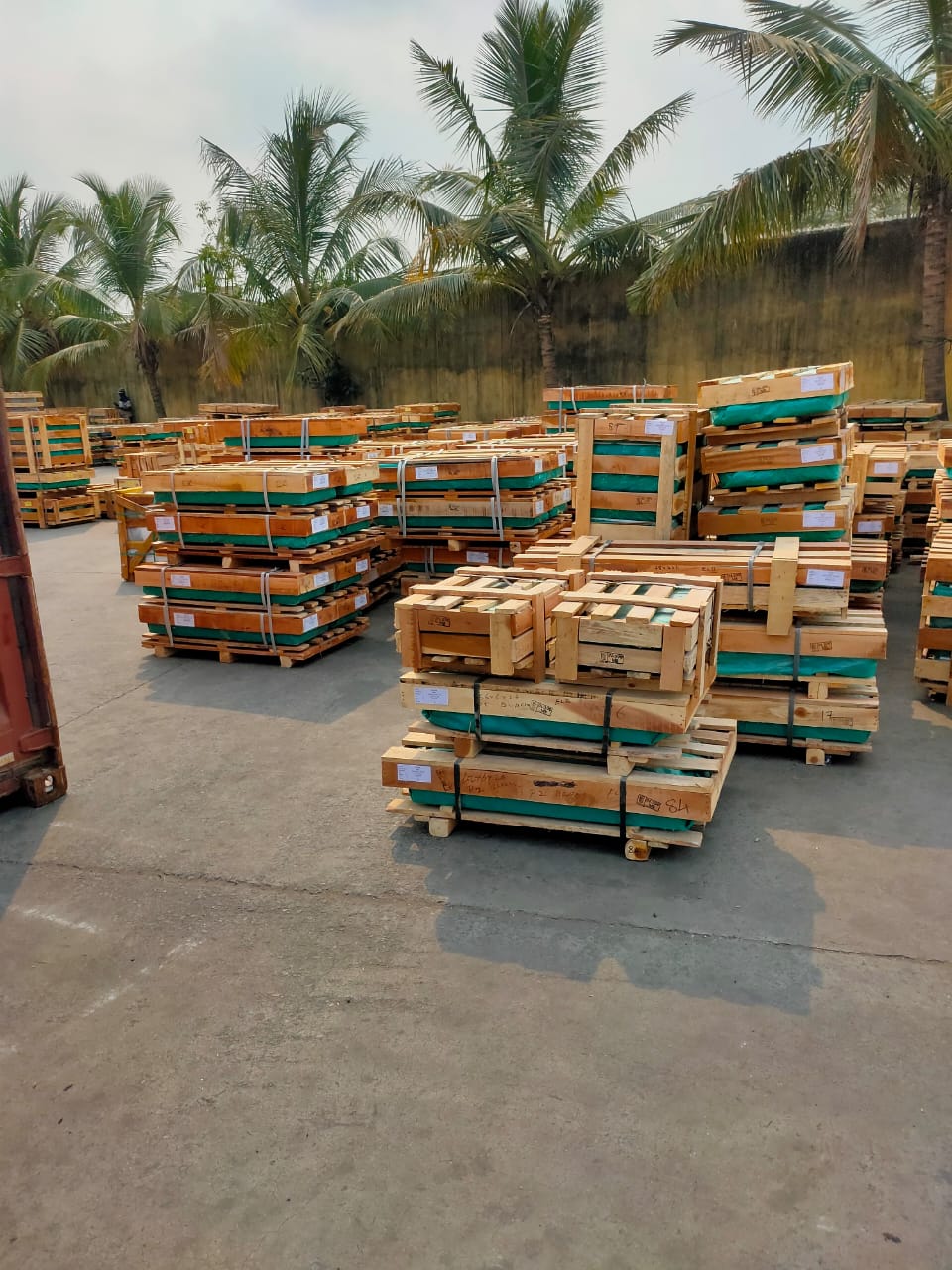 Outdoor Packing Yard